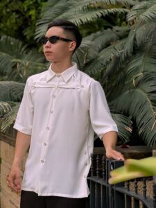 Hotboy Gia Thắng gợi ý mix đồ du lịch mùa hè cùng thương hiệu REO Concept